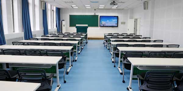智慧教室教学设备
