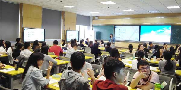 纳米智慧教室互动黑板 纳米智慧教室互动黑板